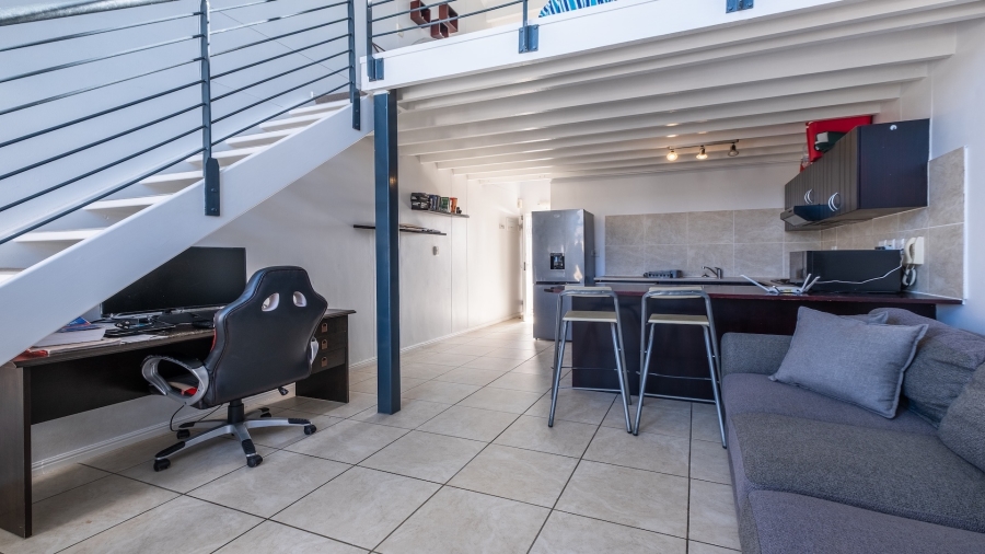 1 Bedroom Property for Sale in Plumstead Western Cape